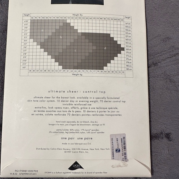 𝅺CALVIN Klein sheer control top pantyhose size b almost black - Picture 2 of 2